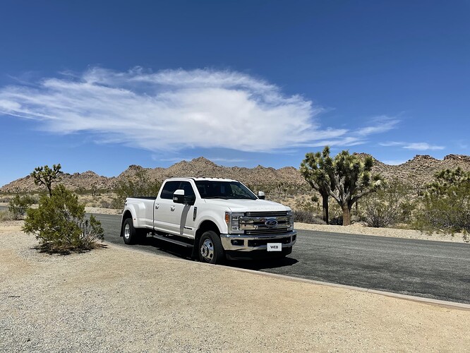 truck-joshua-tree-national-park